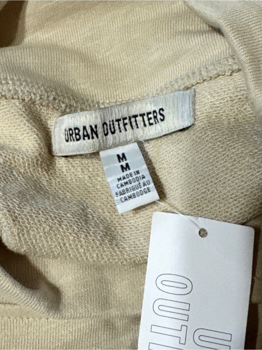 NWT Urban Outfitters Cable Knit Sleeve Mock Neck Cropped Sweatshirt / Beige / M - Picture 3 of 4